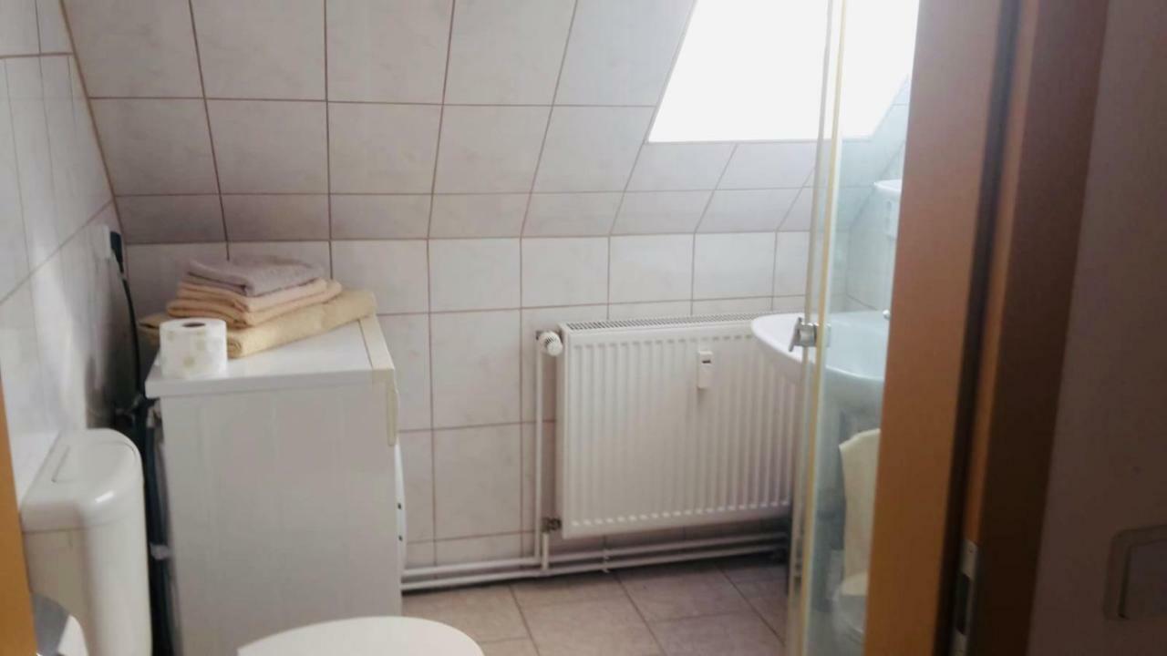 Karsdorf "Alte Schule" Im Burgenlandkreis Appartement Buitenkant foto