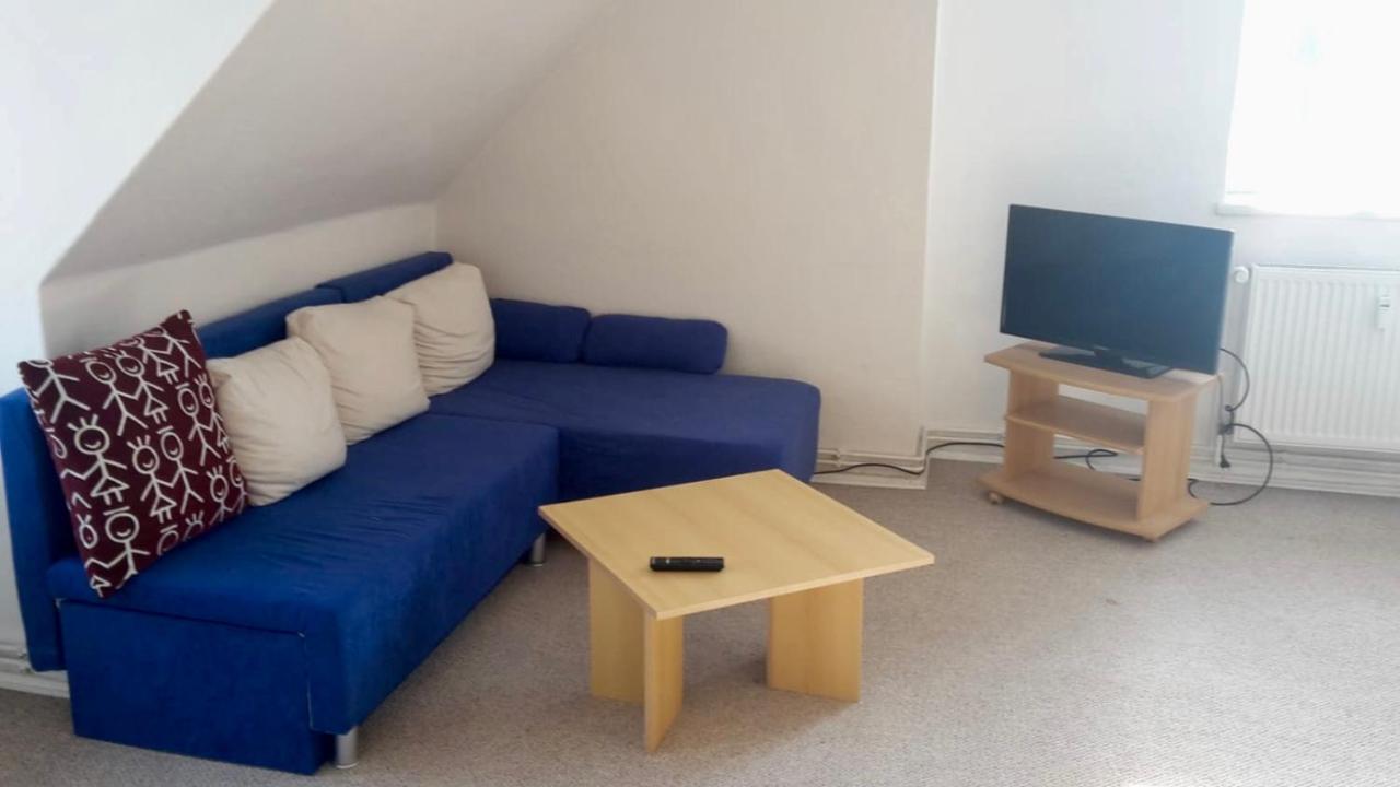 Karsdorf "Alte Schule" Im Burgenlandkreis Appartement Buitenkant foto